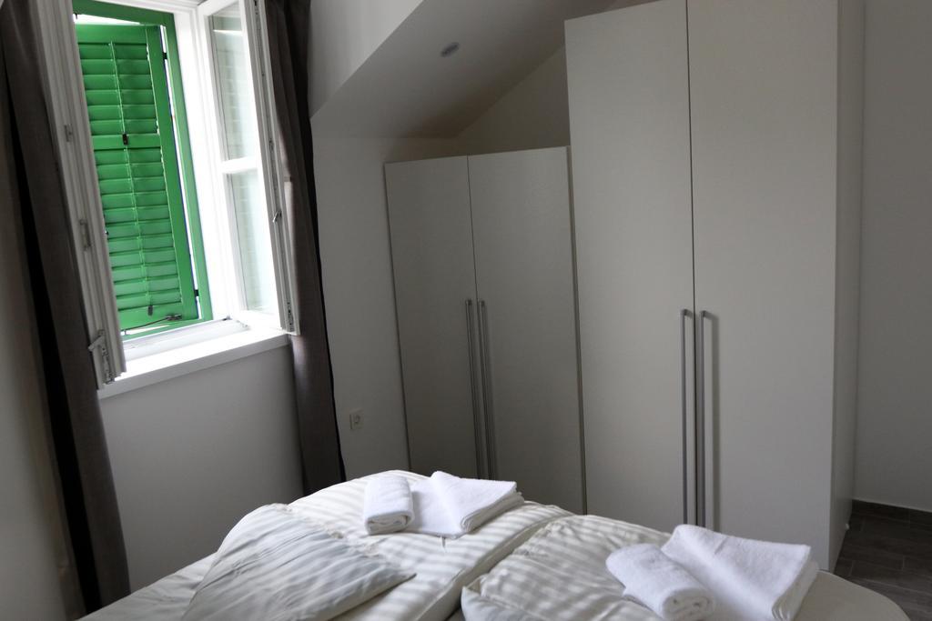 Centar Vodice Apartmani Habitación foto