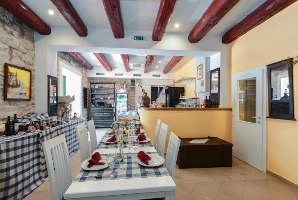 Centar Vodice Apartmani Exterior foto