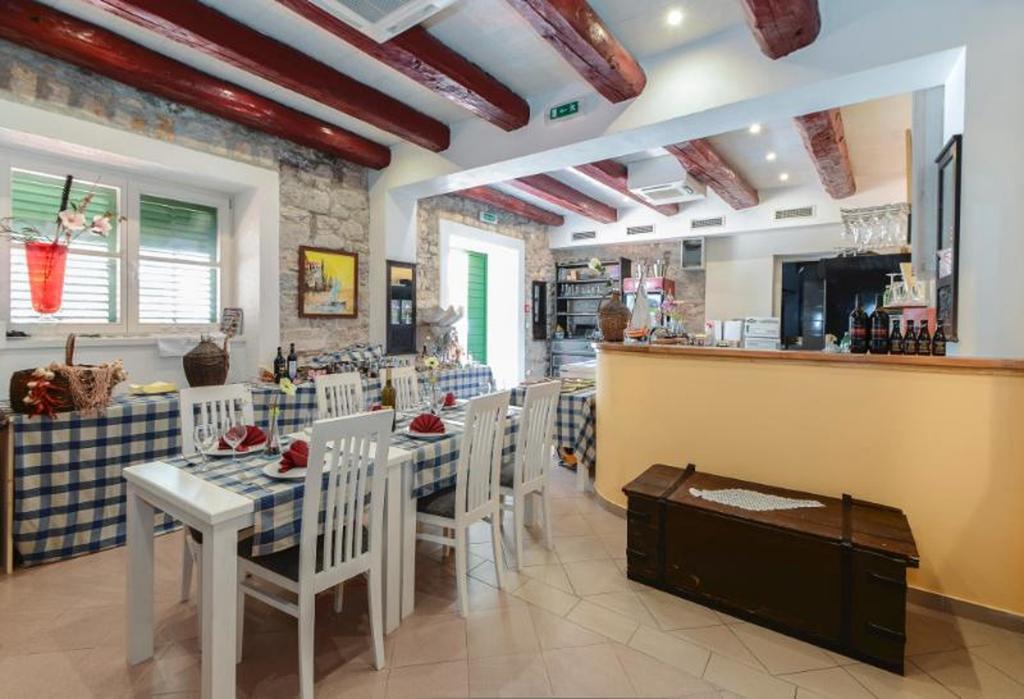Centar Vodice Apartmani Exterior foto