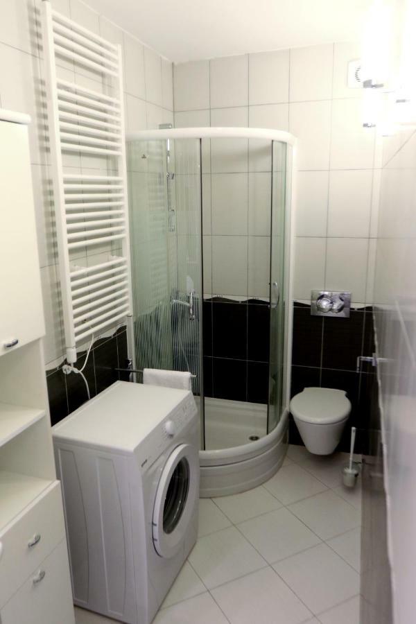 Centar Vodice Apartmani Habitación foto